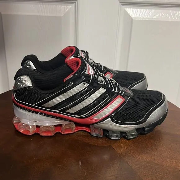 🔥🔥 ADIDAS BOUNCE RUNNING SHOES - Black/Silver/Red - Men Sz 8 - EUC No Flaws