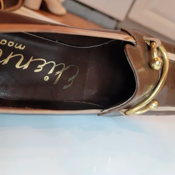 1970s Perfect Made in Argentina Leather Brass Scroll Pump Vintage Rare S…