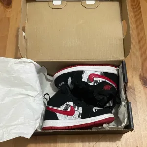 2019 Nike Air Jordan Retro 1 &quot;Newspaper Air Time&quot; Toddler Shoes Size 5C w/Box