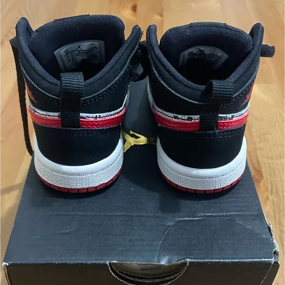 2019 Nike Air Jordan Retro 1 &quot;Newspaper Air Time&quot; Toddler Shoes Size 5C w/Box