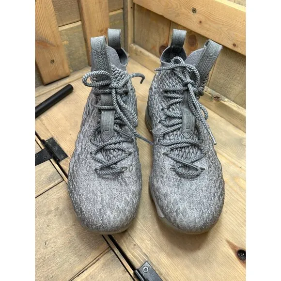 6.5Y Nike LeBron 15 'City Edition' Wolf Gray 922811-005 (GS) EU39 Basketball Sho