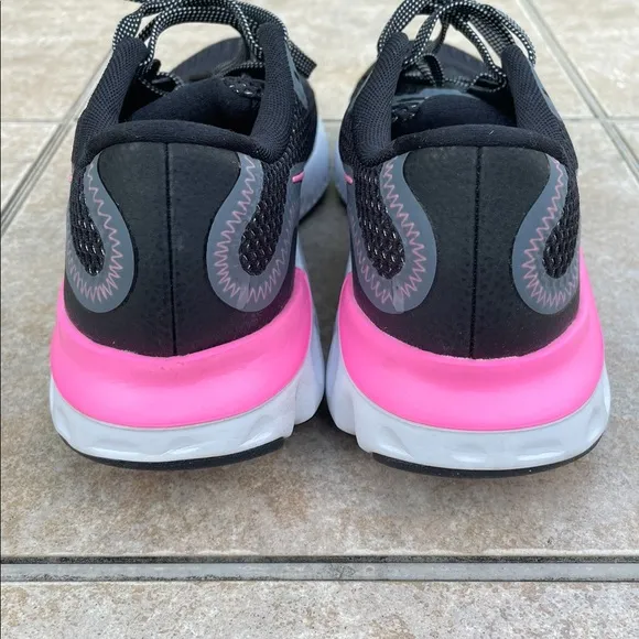 6y Youth / WOMEN'S 8 NIKE RENEW RUN SHOES Black/ Pink White CT1430 092 running