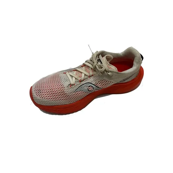 9.5 / Saucony running shoes men’s