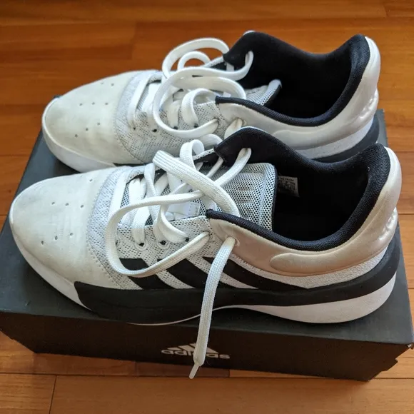 Adidas basketball shoes pro bounce madness low