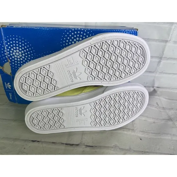 Adidas Court Rallye Slip On Disney Princess Tiana Youth Girls Sneakers Shoes 5.5