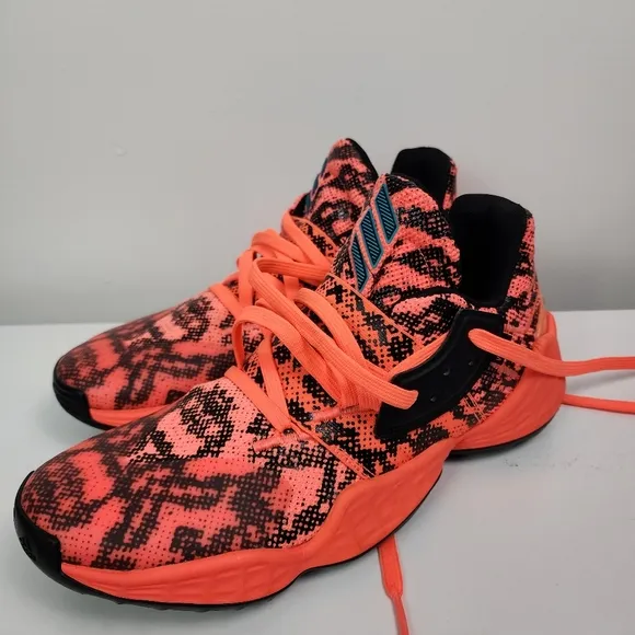 Adidas James Harden Vol. 4 Basketball Shoes. Size 8. Hardly any wear on them.