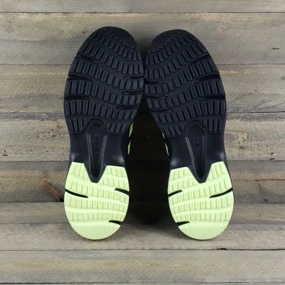 adidas Men's 90's Valasion Running Shoes NEW