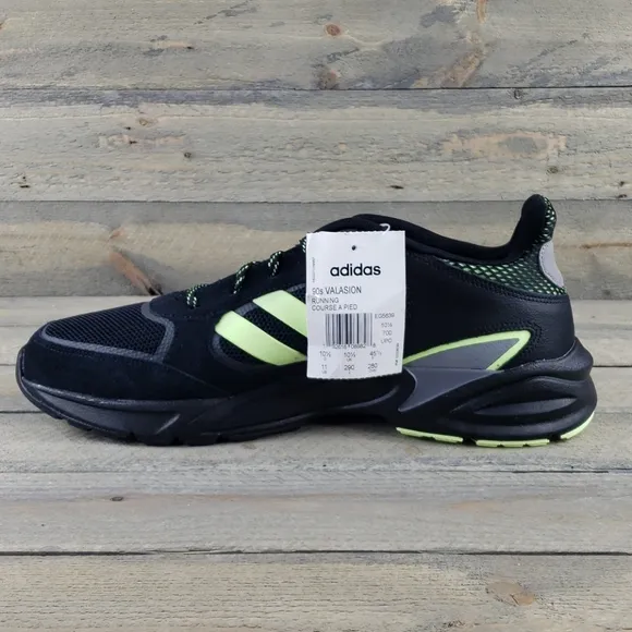 adidas Men's 90's Valasion Running Shoes NEW