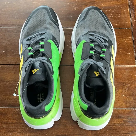 Adidas Men's adidas adiSTAR CS running shoes. Size 12.