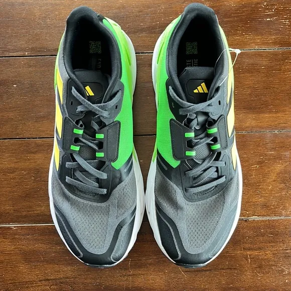 Adidas Men's adidas adiSTAR CS running shoes. Size 12.