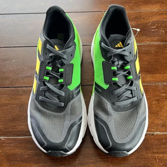 Adidas Men's adidas adiSTAR CS running shoes. Size 12.