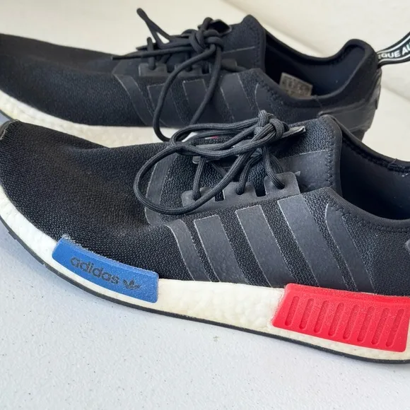 Adidas Men's Black NMD R1 OG Sneakers size 10.5 GZ7922 *read