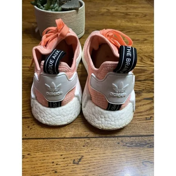 𝅺adidas NMD Runner R1 W Sun Glow Pink Peach Coral  BY3034 Boost Womens Size 9