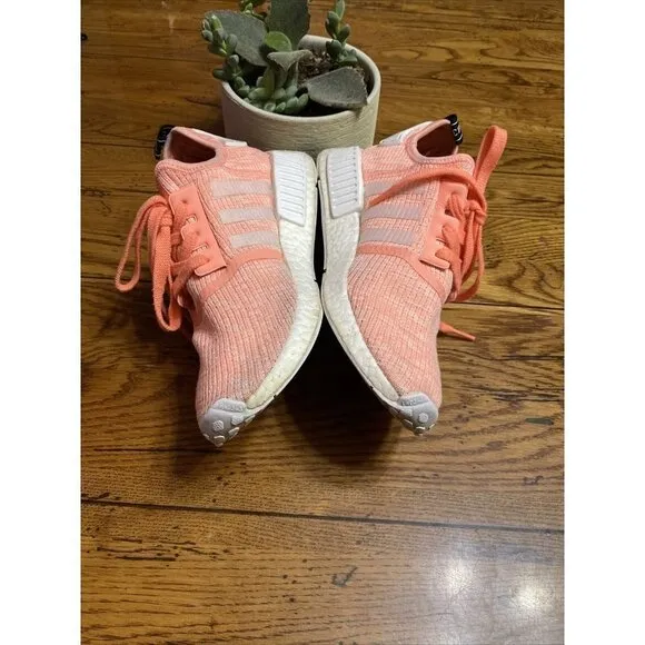 𝅺adidas NMD Runner R1 W Sun Glow Pink Peach Coral  BY3034 Boost Womens Size 9