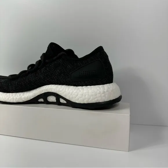 ADIDAS PUREBOOST CORE BLACK MENS RUNNING SHOES SIZE 9.5 PRIMEKNIT GRAY WHITE NEW