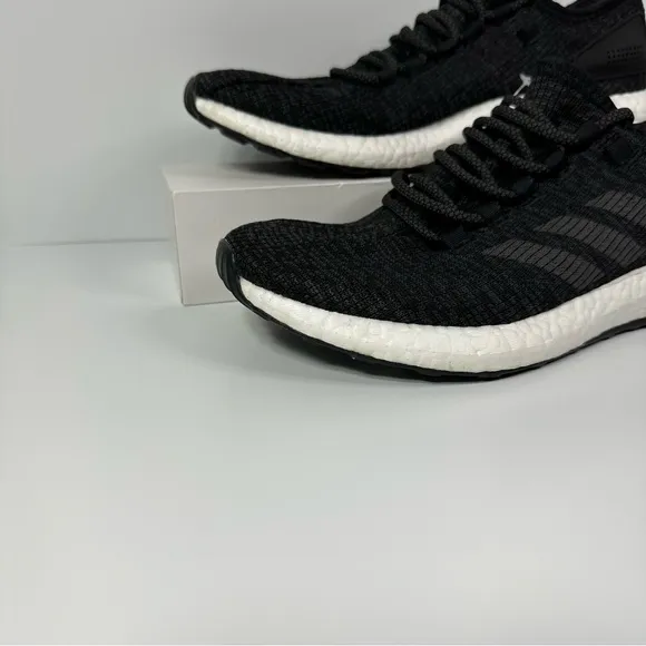 ADIDAS PUREBOOST CORE BLACK MENS RUNNING SHOES SIZE 9.5 PRIMEKNIT GRAY WHITE NEW