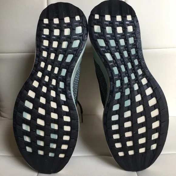 ADIDAS Rapidarun Parley Cloudfoam Running Shoes YOUTH 7 (=women 8.5)
