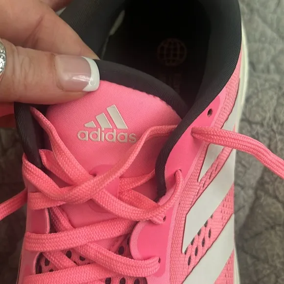 Adidas running shoes supernova