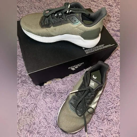 Adidas solar ride sneakers