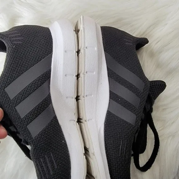 Adidas Swift Run Rf Core Black And Grey Shoes Men's sz 8 Sporty Gym
