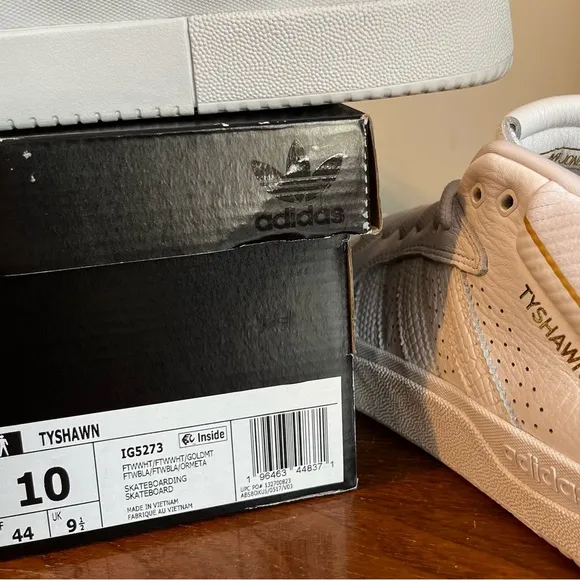 ADIDAS Tyshawn White/Gold