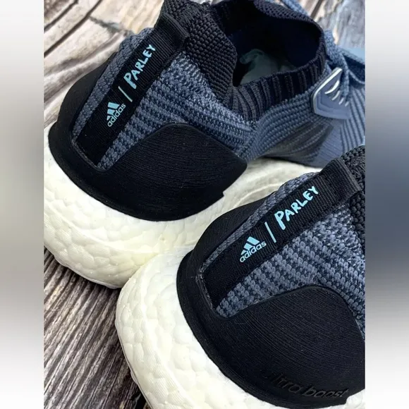 Adidas Ultra Boost X Parley Raw Shoes Sneakers Blue Grey Women's Size 10 AQ0421