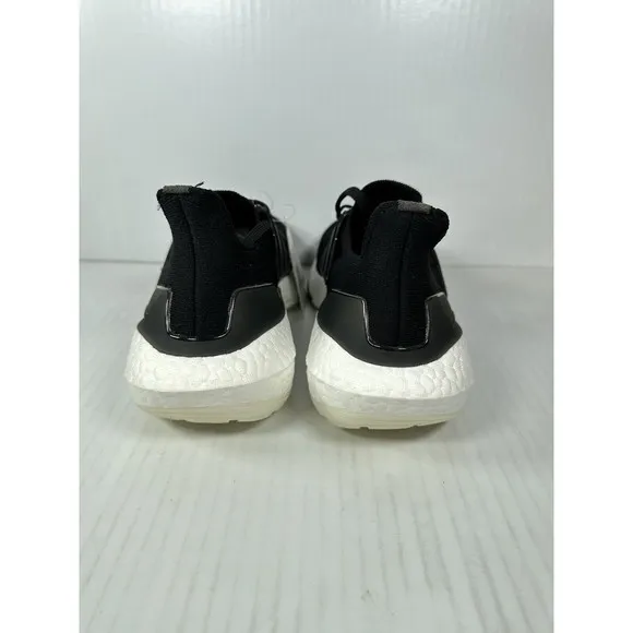 Adidas UltraBoost 21 Core Black Running Shoes Mens Size 7 / Womens Size 8 NEW