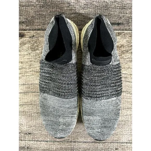 Adidas UltraBoost Laceless Primeknit Oreo Running Shoes BB6141 - Men's Size 12.5