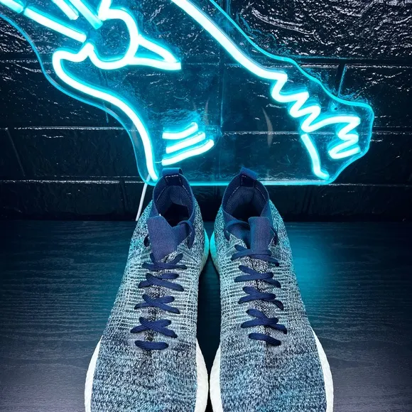 Adidas Ultraboost Parley Caddie SAMPLE Men’s Running Gym Shoes Sneakers Blue - 9