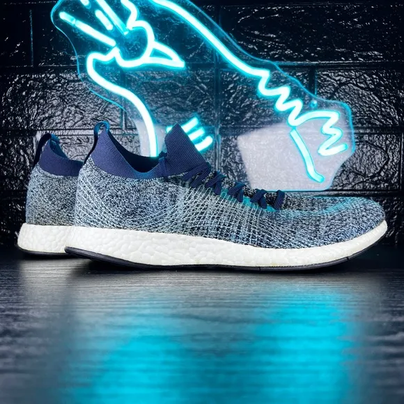 Adidas Ultraboost Parley Caddie SAMPLE Men’s Running Gym Shoes Sneakers Blue - 9
