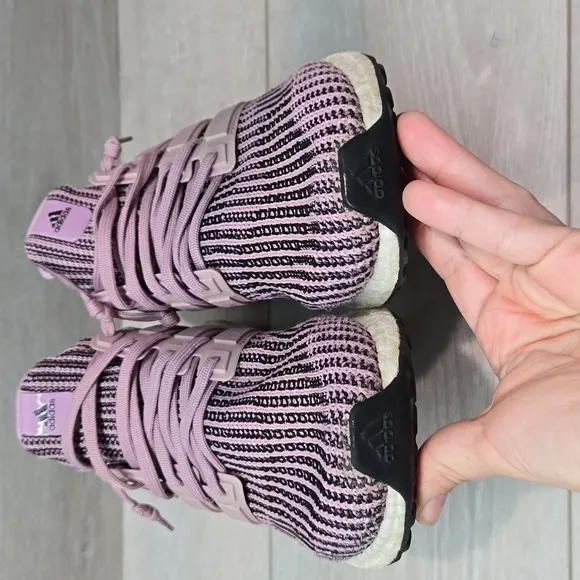 Adidas Ultraboost Women 4.0 DNA Shift   Athletic Running Sneakers shoes sz 9.5