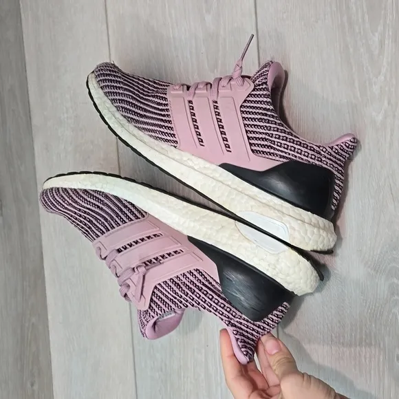 Adidas Ultraboost Women 4.0 DNA Shift   Athletic Running Sneakers shoes sz 9.5