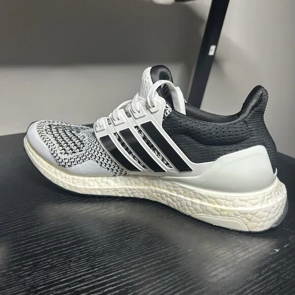 Adidas Ultraboost 1.0 White Black Knit Running Sneakers Shoes IH4924 Mens 8