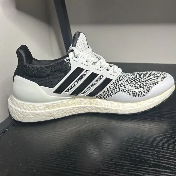 Adidas Ultraboost 1.0 White Black Knit Running Sneakers Shoes IH4924 Mens 8