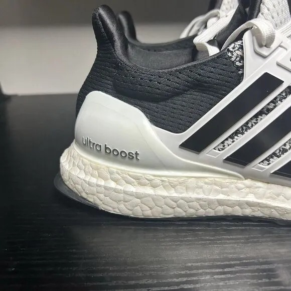 Adidas Ultraboost 1.0 White Black Knit Running Sneakers Shoes IH4924 Mens 8