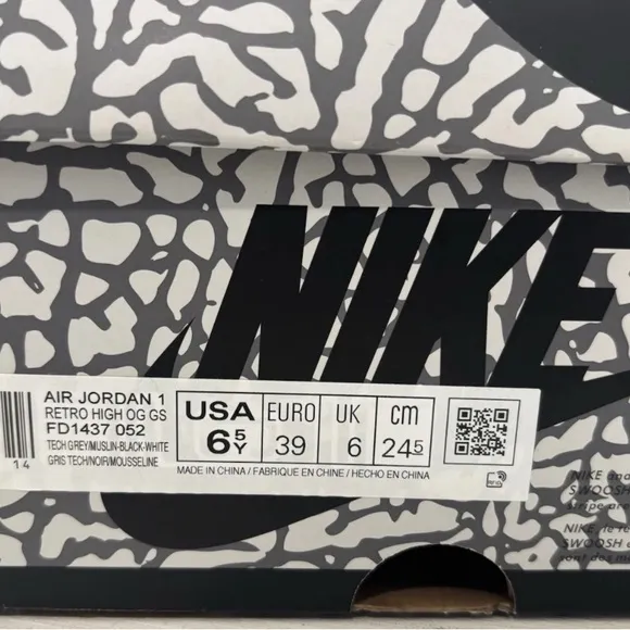 Air Jordan 1 Retro OG High White Cement Size 6.5