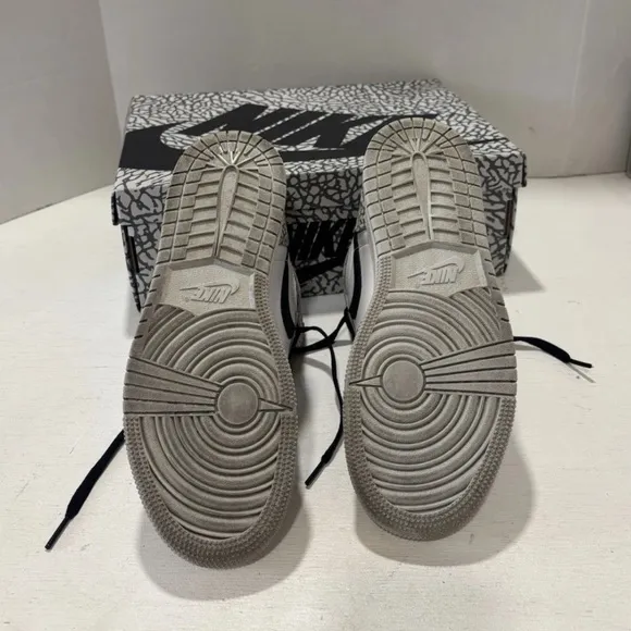 Air Jordan 1 Retro OG High White Cement Size 6.5