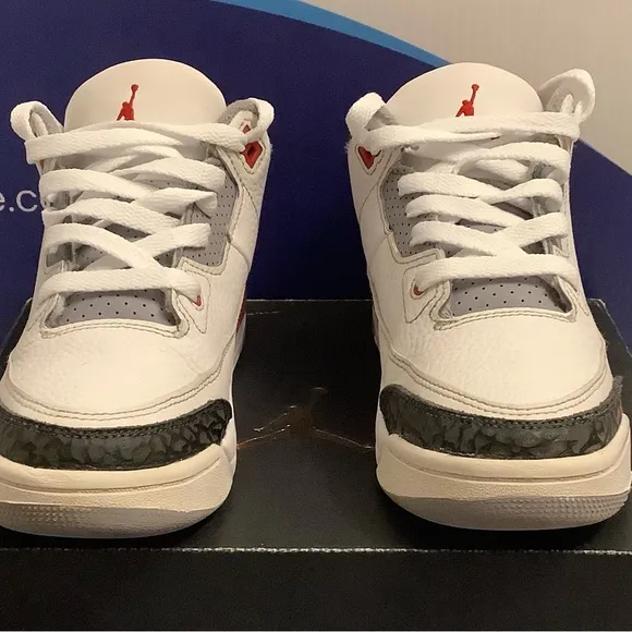 Air Jordan 3 Retro Fire Red Kids 2.5y