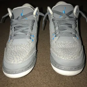 Air Jordan Retro 3 - GS