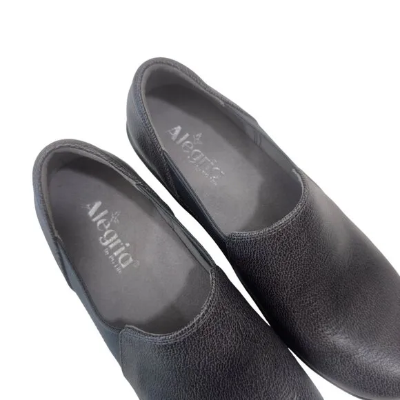 Alegria FRA -883  Women's Slip-On Leather Wedge Shoes Size 8 Spotted Gray/Black