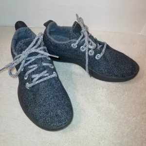 Allbirds Men's Wool Runners size 8/women's size 10