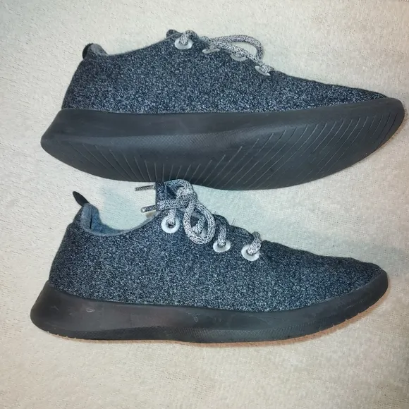 Allbirds Men's Wool Runners size 8/women's size 10