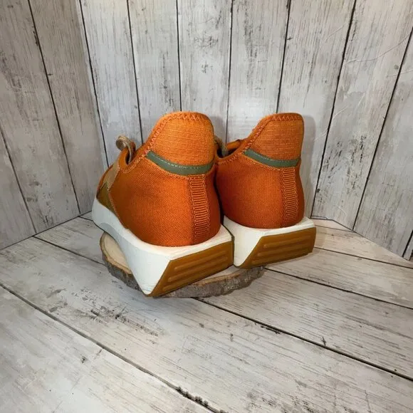 Allbirds Risers Style  9.21 kg co2e Size 11 Shoes Athletic Sneakers EUC