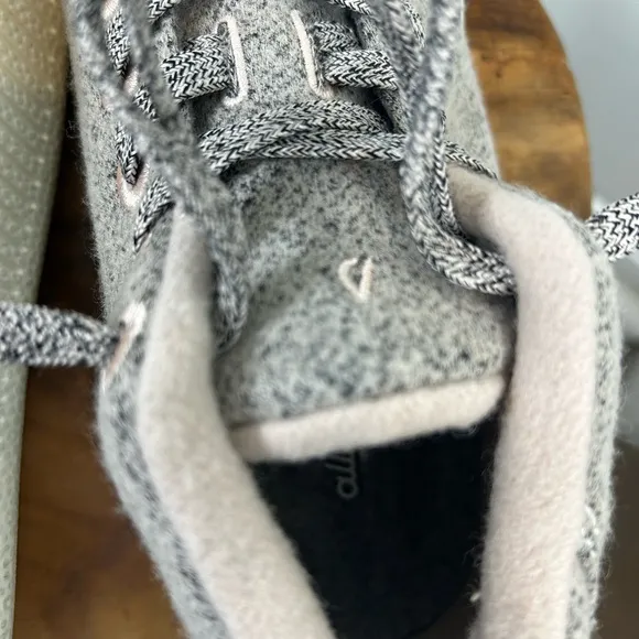 Allbirds Women's Wool Piper Mids WPM Lace Up Sneakers Shoes Atlas 9