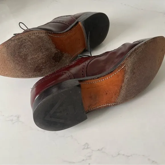 Allen Edmonds Sanfords Cap-Toe Oxford Burgundy