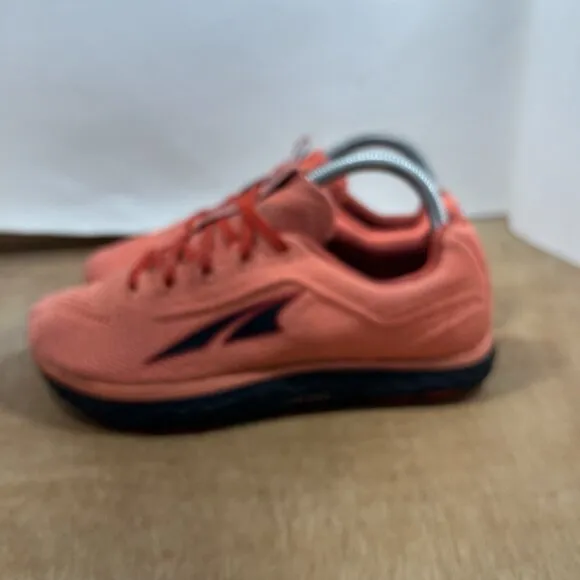 Altra Escalante Running Women’s Size 8 Red/Orange AL0A4VR3662 Foot Shape Shoes