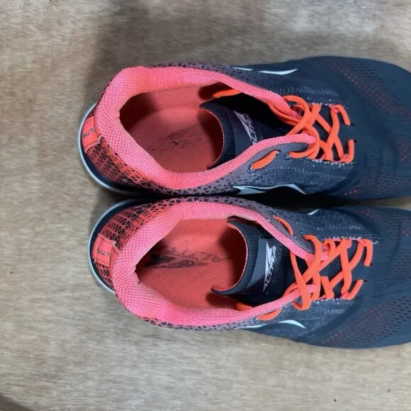 ALTRA SOLSTICE Men Size 9.5 Grey Foot Shape Running Shoes