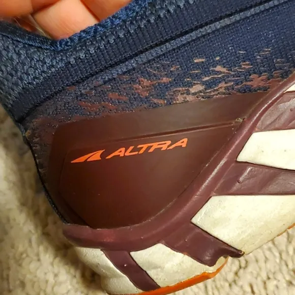 Altra Thorin 4 plush 8.5W Running Shoes