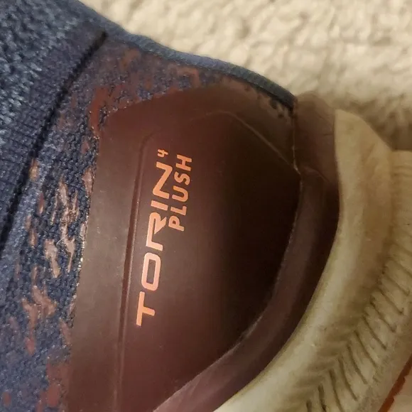 Altra Thorin 4 plush 8.5W Running Shoes