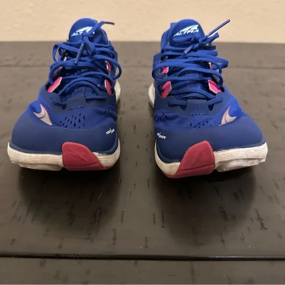 Altra Women’s Kayenta Blue Running Shoes